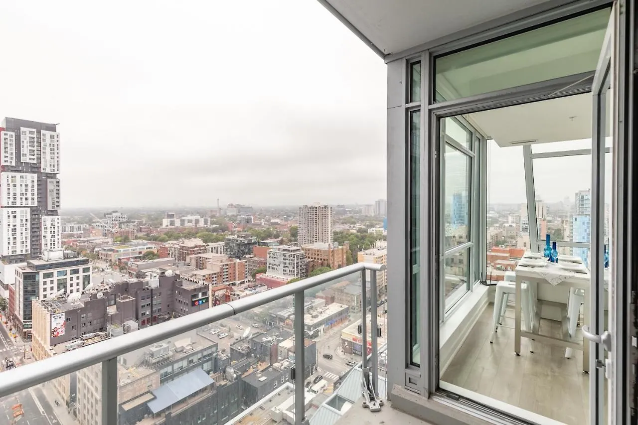 Executive Suite Toronto Apartment